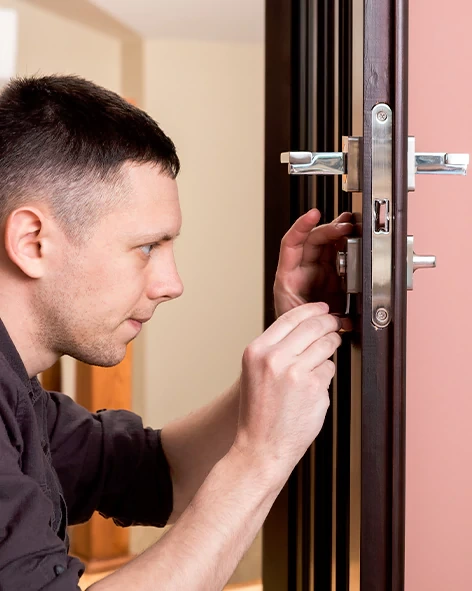 : Professional Locksmith For Commercial And Residential Locksmith Services in Chula Vista, CA