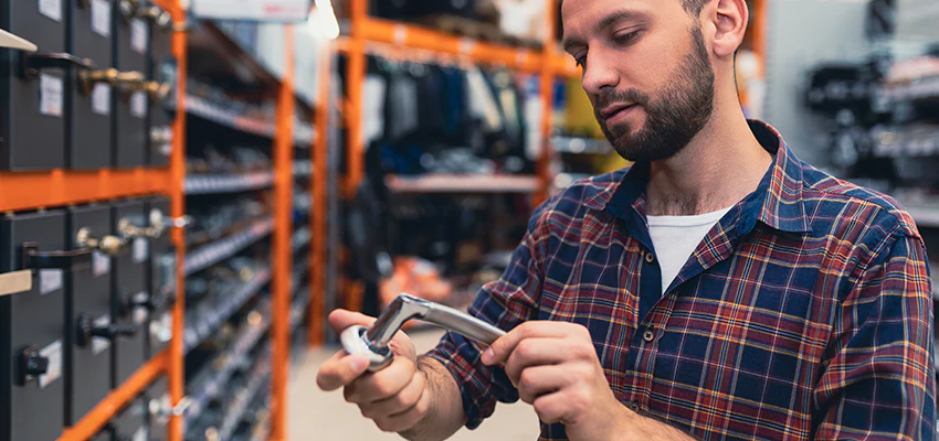 Locksmith For Retail Stores Lockout Services in Chula Vista, California